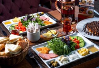 İstanbul Beyoğlu Serpme Kahvaltı’da En Güzel Adres